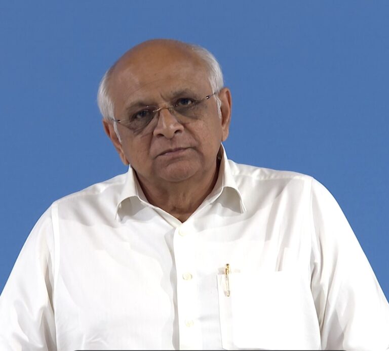 ખેડૂતોને મોટી રાહત: ગુજરાત સરકાર દ્વારા 10,000 કરોડનું સહાય પેકેજ જાહેર