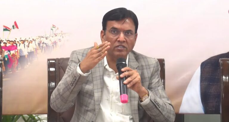 રાષ્ટ્રીય પદયાત્રા: કેન્દ્રીય મંત્રી ડૉ. મનસુખ માંડવિયાની પત્રકાર પરિષદ